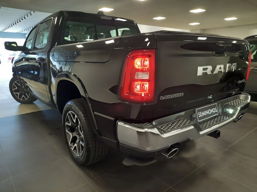 ram 1500 3.0 hurricane 6 biturbo gasolina laramie cd 4x4 automatico 2025 ram 1500 3.0 hurricane 6 biturbo gasolina laramie cd 4x4 automatico 2025