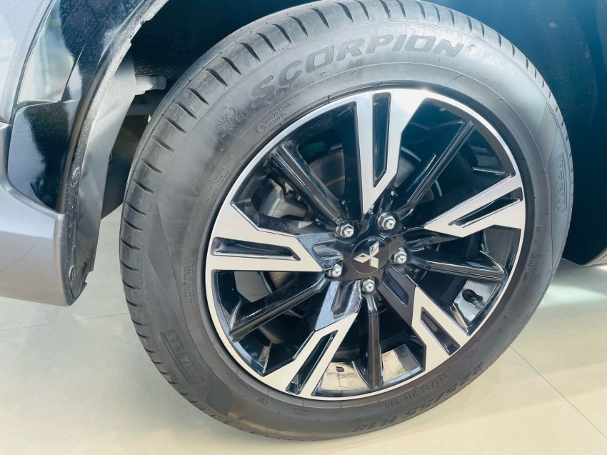 mitsubishi eclipse cross 1.5 mivec turbo gasolina hpe-s s-awc cvt 2024 mitsubishi eclipse cross 1.5 mivec turbo gasolina hpe-s s-awc cvt 2024