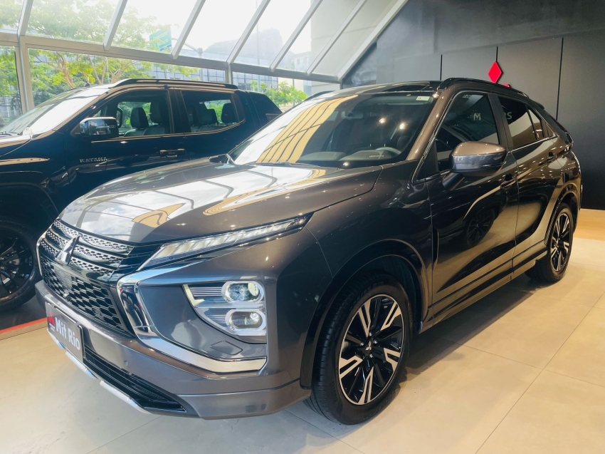 mitsubishi eclipse cross 1.5 mivec turbo gasolina hpe-s cvt 2024 mitsubishi eclipse cross 1.5 mivec turbo gasolina hpe-s cvt 2024