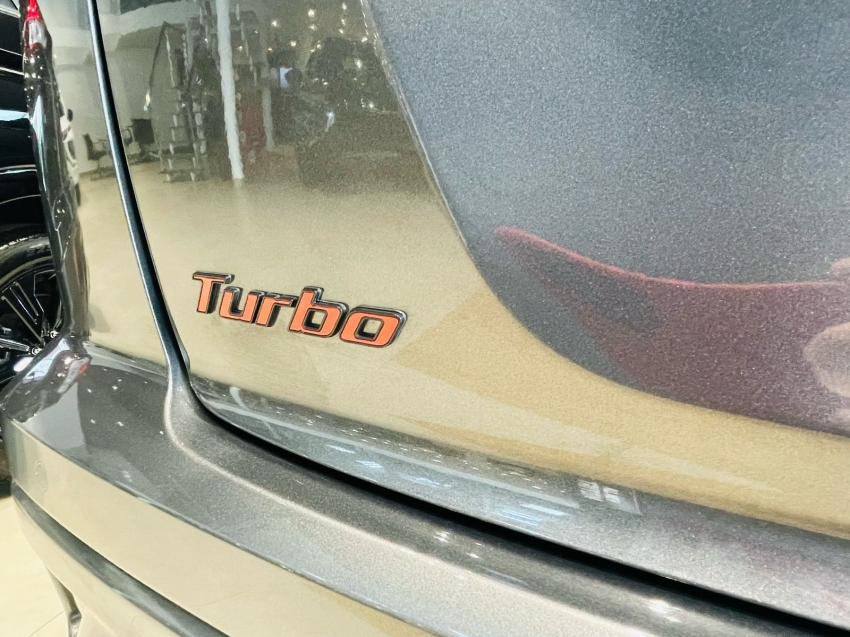mitsubishi eclipse cross 1.5 mivec turbo gasolina hpe-s s-awc cvt 2025 mitsubishi eclipse cross 1.5 mivec turbo gasolina hpe-s s-awc cvt 2025