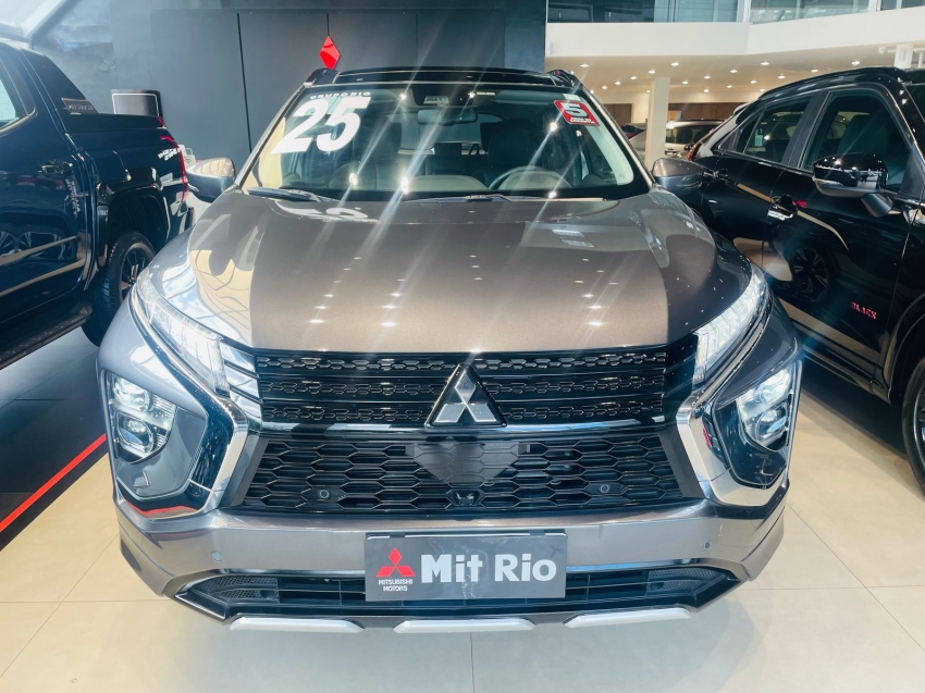 mitsubishi eclipse cross 1.5 mivec turbo gasolina hpe-s s-awc cvt 2025 mitsubishi eclipse cross 1.5 mivec turbo gasolina hpe-s s-awc cvt 2025