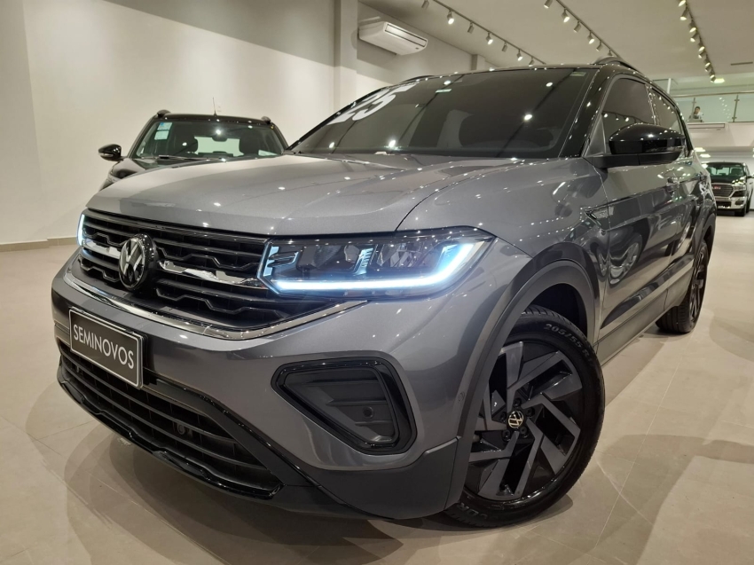 volkswagen t-cross 1.4 250 tsi total flex highline automatico 4p 2025 volkswagen t-cross 1.4 250 tsi total flex highline automatico 4p 2025