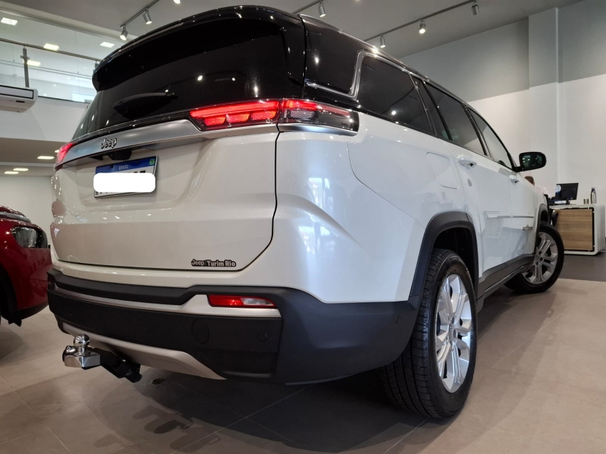 jeep commander 1.3 t270 turbo flex longitude at6 4p automatico 2025 jeep commander 1.3 t270 turbo flex longitude at6 4p automatico 2025