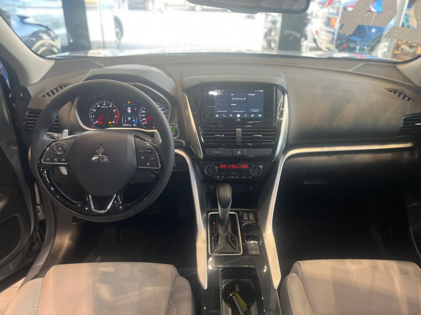 mitsubishi eclipse cross 1.5 mivec turbo gasolina hpe-s cvt 4p automatico 2024 mitsubishi eclipse cross 1.5 mivec turbo gasolina hpe-s cvt 4p automatico 2024