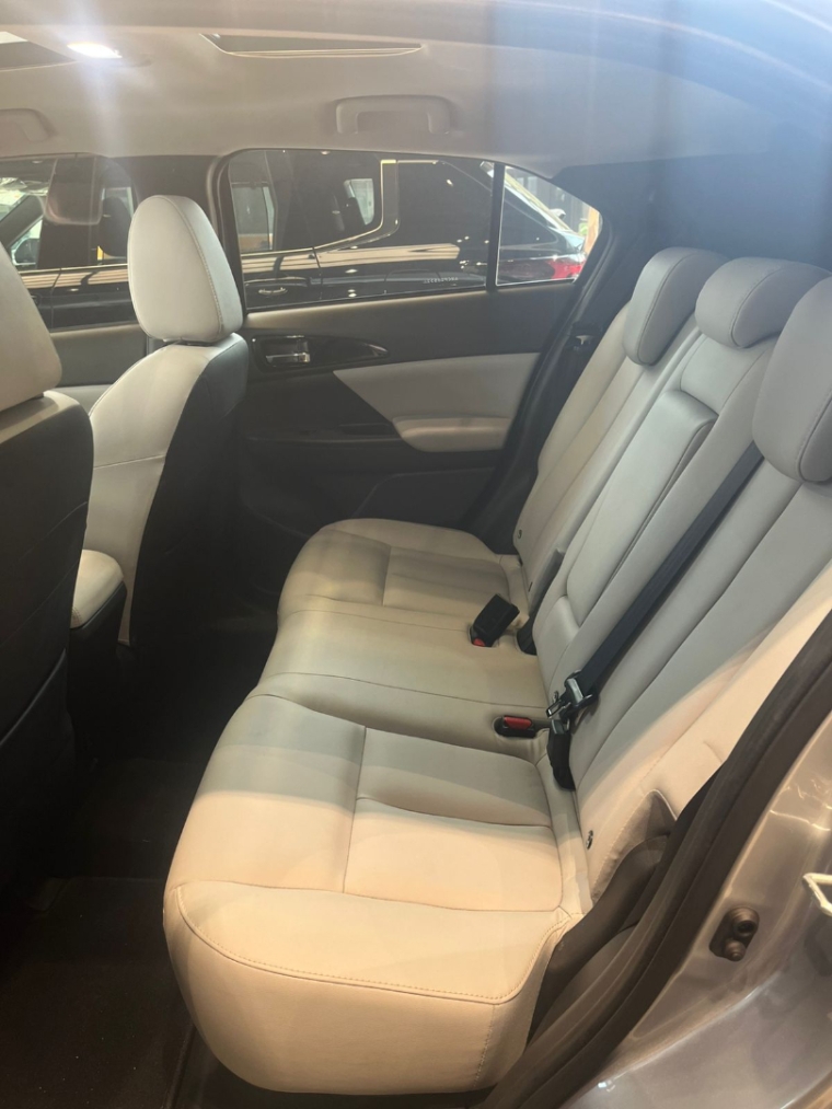 mitsubishi eclipse cross 1.5 mivec turbo gasolina hpe-s cvt 4p automatico 2024 mitsubishi eclipse cross 1.5 mivec turbo gasolina hpe-s cvt 4p automatico 2024