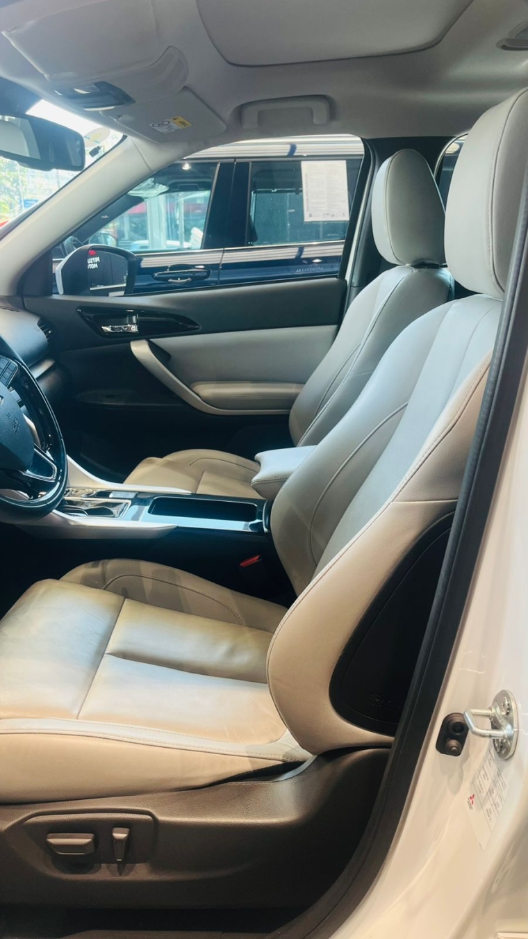 mitsubishi eclipse cross 1.5 mivec turbo gasolina hpe-s cvt 4p automatico 2023 mitsubishi eclipse cross 1.5 mivec turbo gasolina hpe-s cvt 4p automatico 2023