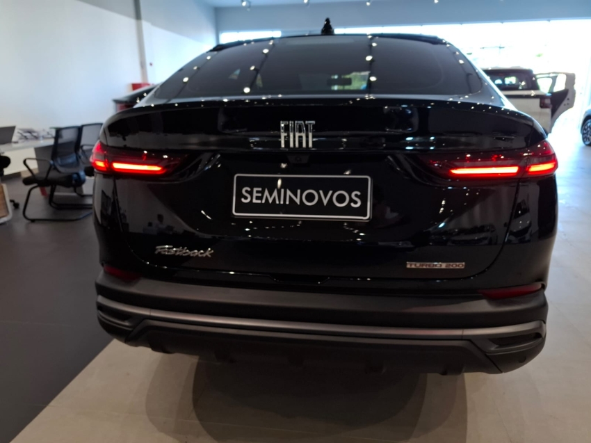 fiat fastback 1.0 turbo 200 flex cvt 4p automatico 2025 fiat fastback 1.0 turbo 200 flex cvt 4p automatico 2025