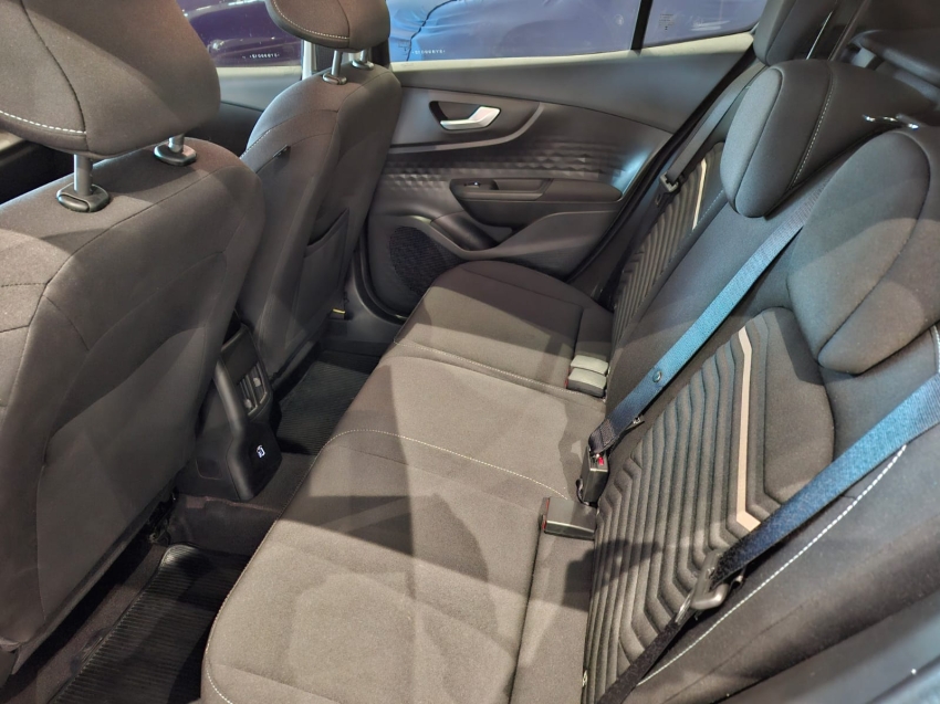 fiat fastback 1.0 turbo 200 flex cvt 4p automatico 2025 fiat fastback 1.0 turbo 200 flex cvt 4p automatico 2025