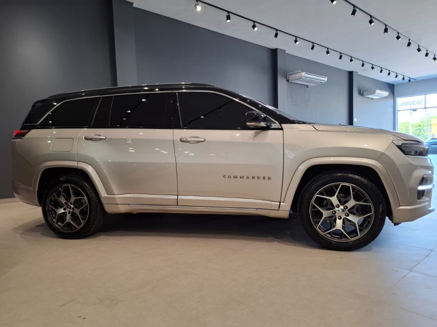 jeep commander 1.3 t270 turbo flex overland at6 4p automatico 2022