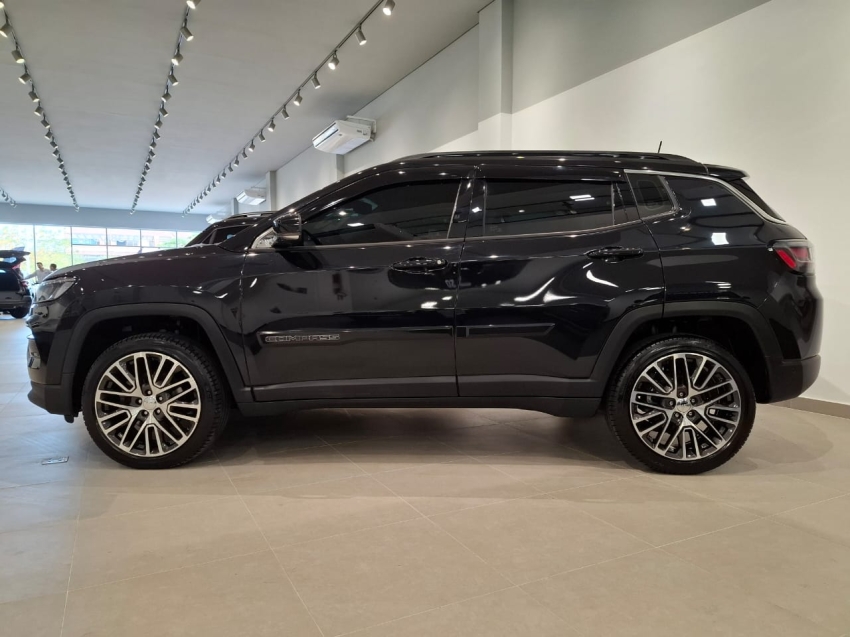jeep compass 1.3 t270 turbo flex limited at6 4p automatico 2023 jeep compass 1.3 t270 turbo flex limited at6 4p automatico 2023