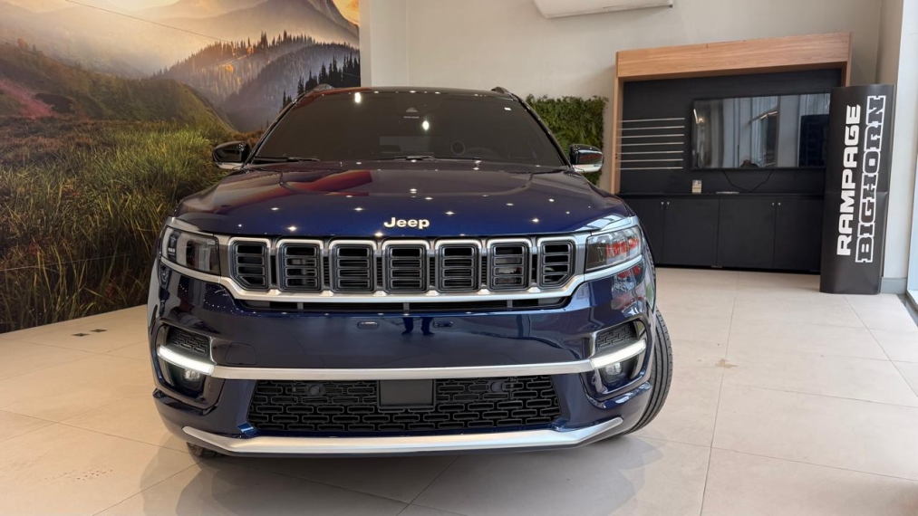jeep commander 2.0 hurricane 4 turbo gasolina overland at9 4p automatico 2025 jeep commander 2.0 hurricane 4 turbo gasolina overland at9 4p automatico 2025