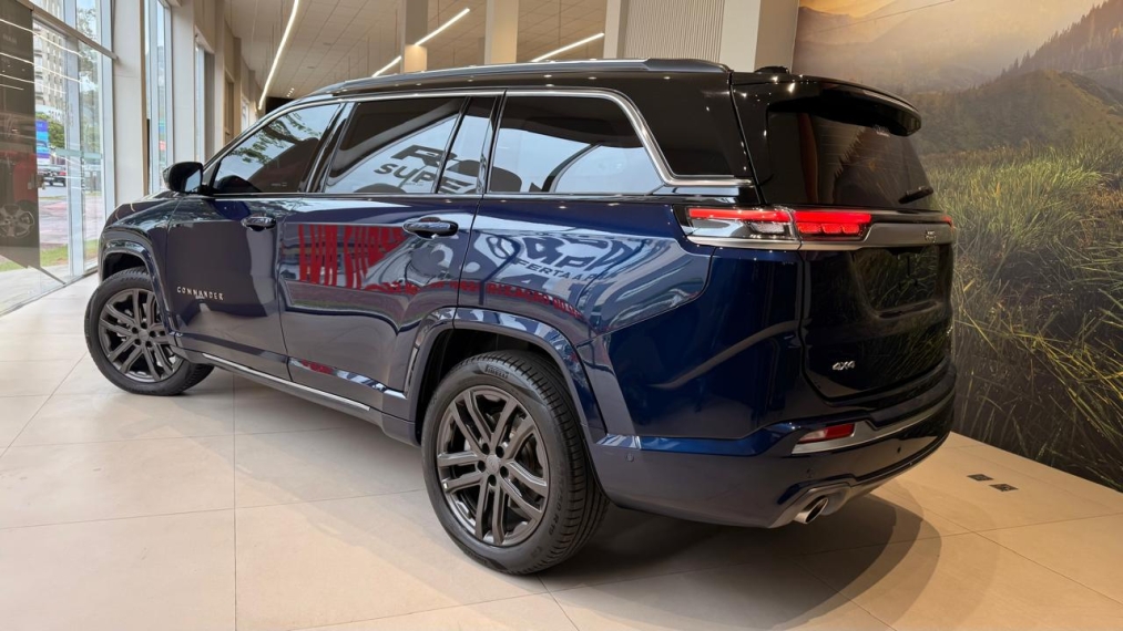 jeep commander 2.0 hurricane 4 turbo gasolina overland at9 4p automatico 2025 jeep commander 2.0 hurricane 4 turbo gasolina overland at9 4p automatico 2025