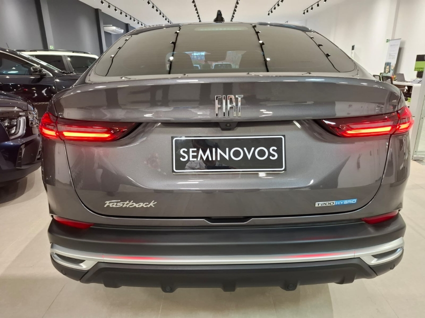 fiat fastback 1.0 turbo 200 hybrid audace cvt hibrido 4p automatico 2025 fiat fastback 1.0 turbo 200 hybrid audace cvt hibrido 4p automatico 2025