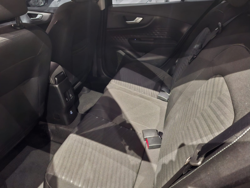 fiat fastback 1.0 turbo 200 flex audace cvt 4p automatico 2025 fiat fastback 1.0 turbo 200 flex audace cvt 4p automatico 2025