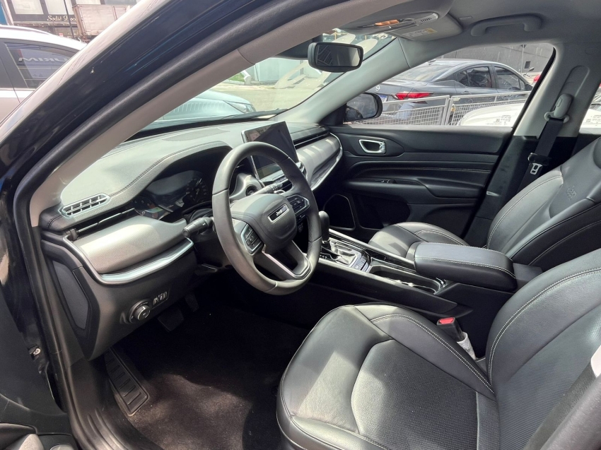 jeep compass 1.3 t270 turbo flex longitude at6 4p automatico 20235