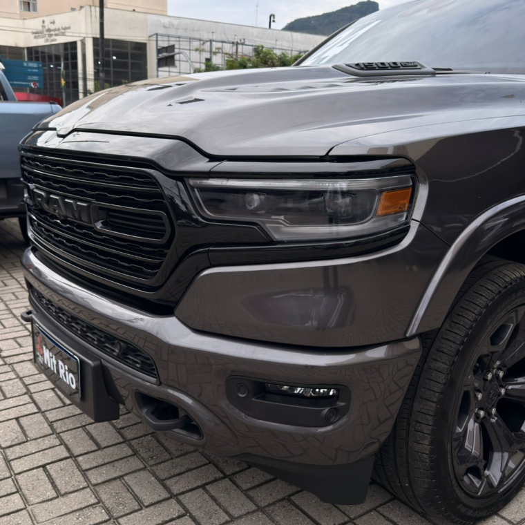 ram 1500 5.7 v8 gasolina limited night edition cd 4x4 automatico 4p 202410