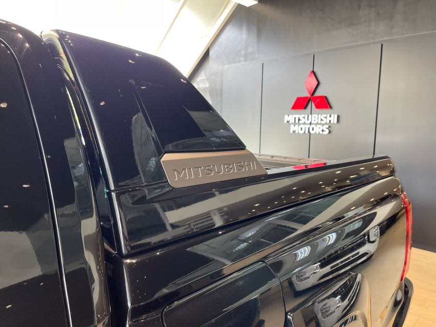 mitsubishi triton 2.4 biturbo diesel cd katana 4x4 automatico 4p 202616