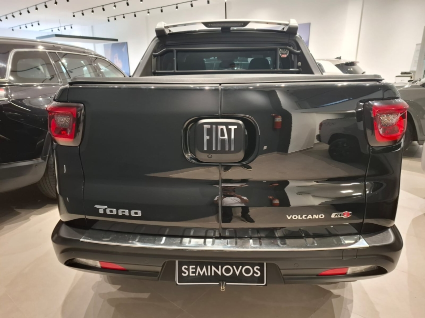 fiat toro 2.0 16v turbo diesel volcano 4wd at9 4p automatico 20185