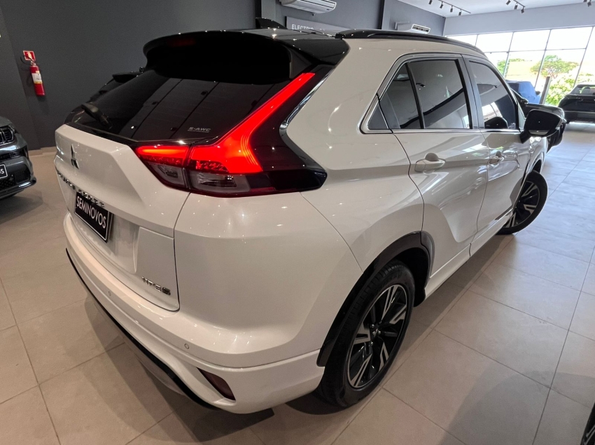 mitsubishi eclipse cross 1.5 mivec turbo gasolina hpe-s s-awc cvt 1.0 flex 4p automatico 20244