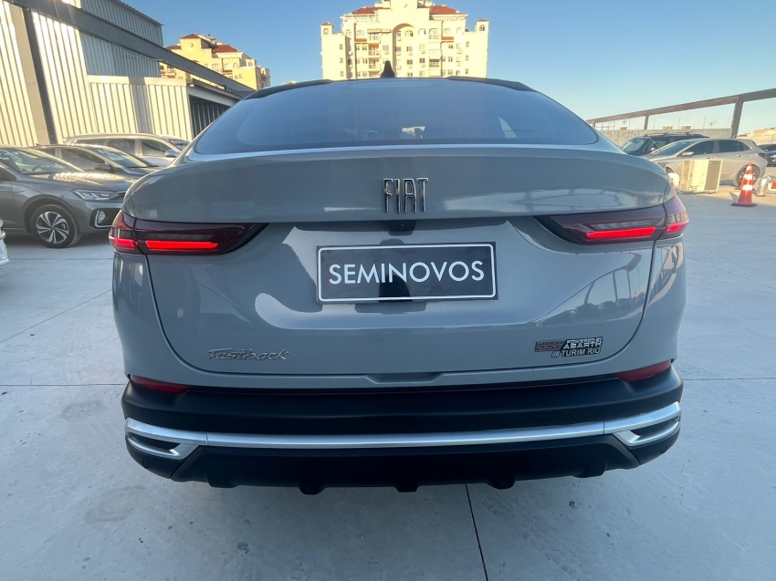 fiat fastback 1.3 turbo 270 flex limited edition at6 4p automatico 20246