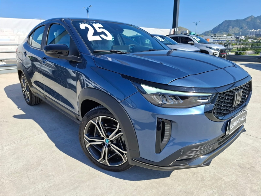fiat fastback 1.0 turbo 200 hybrid impetus cvt hibrido 4p automatico 2025