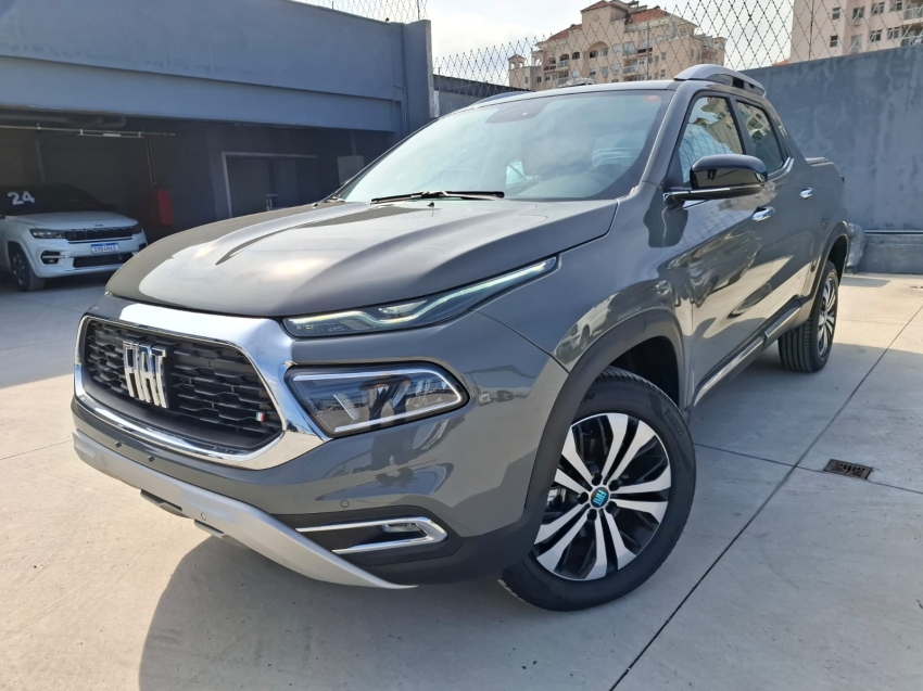 fiat toro 1.3 turbo 270 flex volcano at6 4p automatico 20256