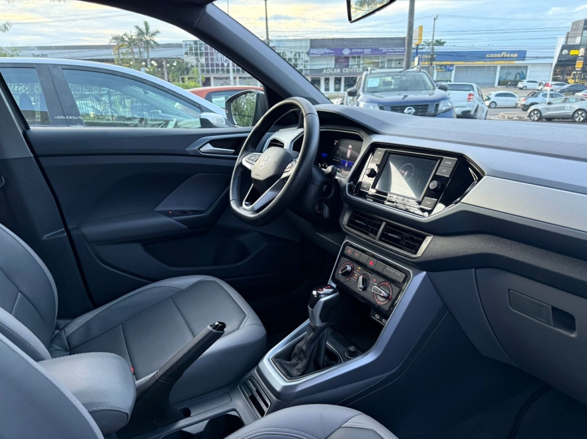 volkswagen t-cross 1.0 200 tsi total flex automatico 4p 2023