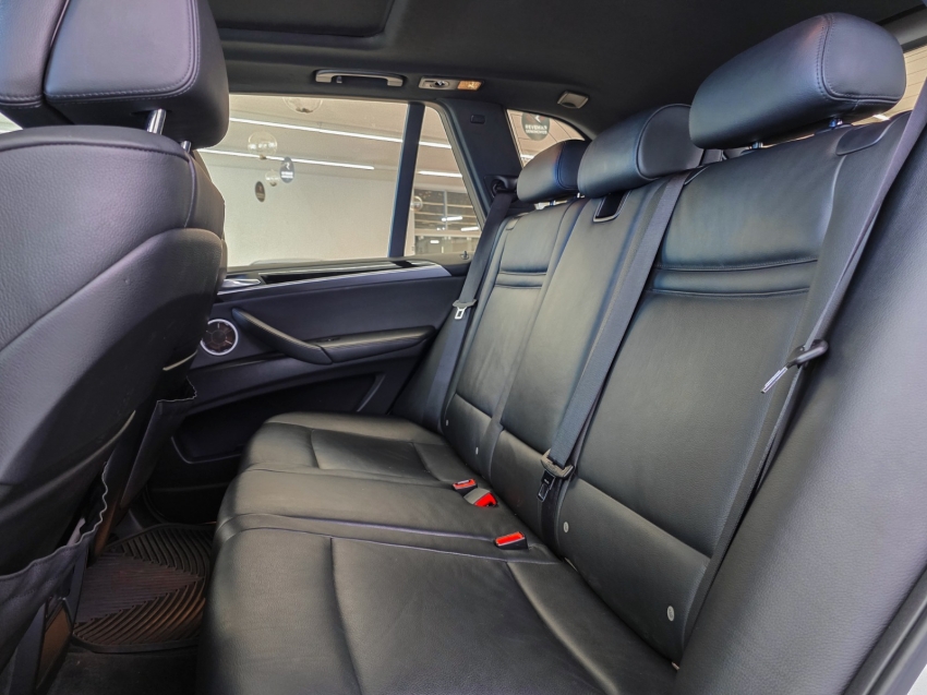 bmw x5 4.4 m v8 32v bi-turbo gasolina 4p automatico 2012