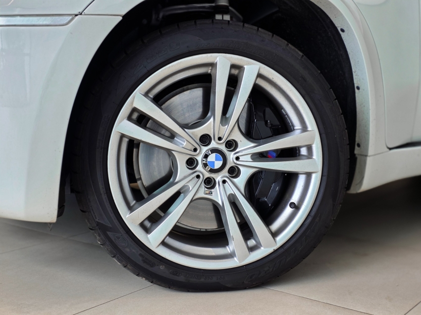 bmw x5 4.4 m v8 32v bi-turbo gasolina 4p automatico 2012