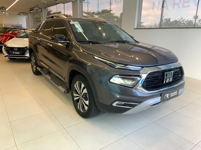 fiat toro 2.0 16v turbo diesel volcano 4wd at9 4p automatico 2024