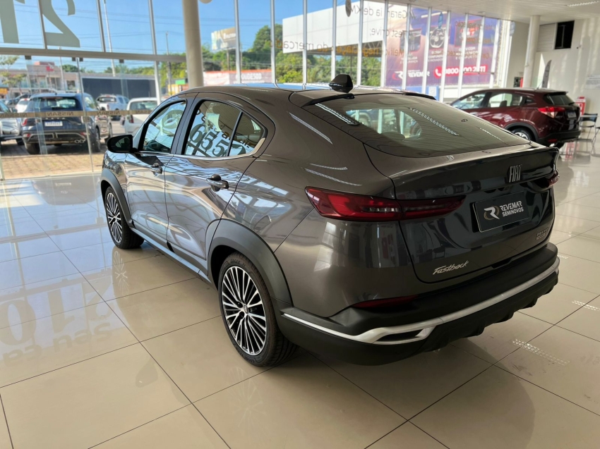 fiat fastback 1.0 turbo 200 flex impetus cvt 5p automatico 2023