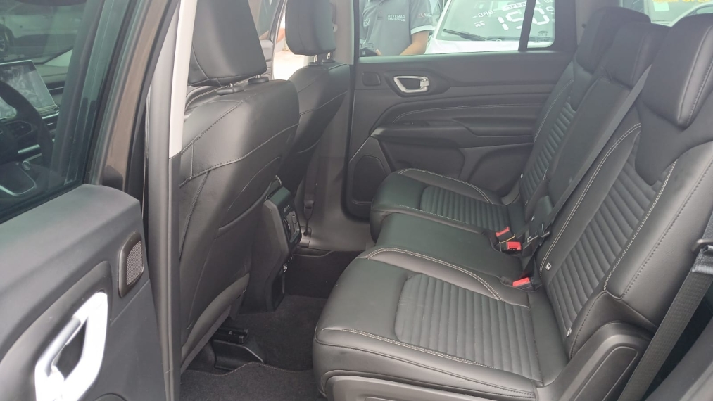 jeep commander 1.3 t270 turbo flex longitude at6 4p automatico 20258