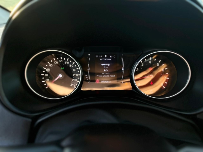 fiat toro 1.8 16v evo flex freedom at6 4p automatico 20195