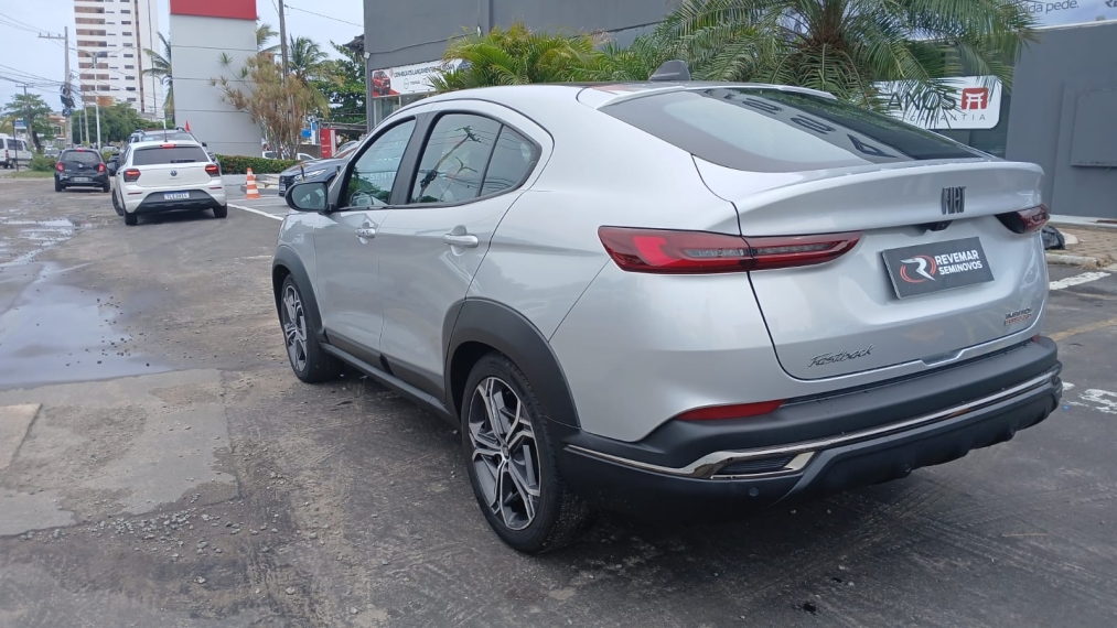 fiat fastback 1.0 turbo 200 flex impetus cvt 4p automatico 20241