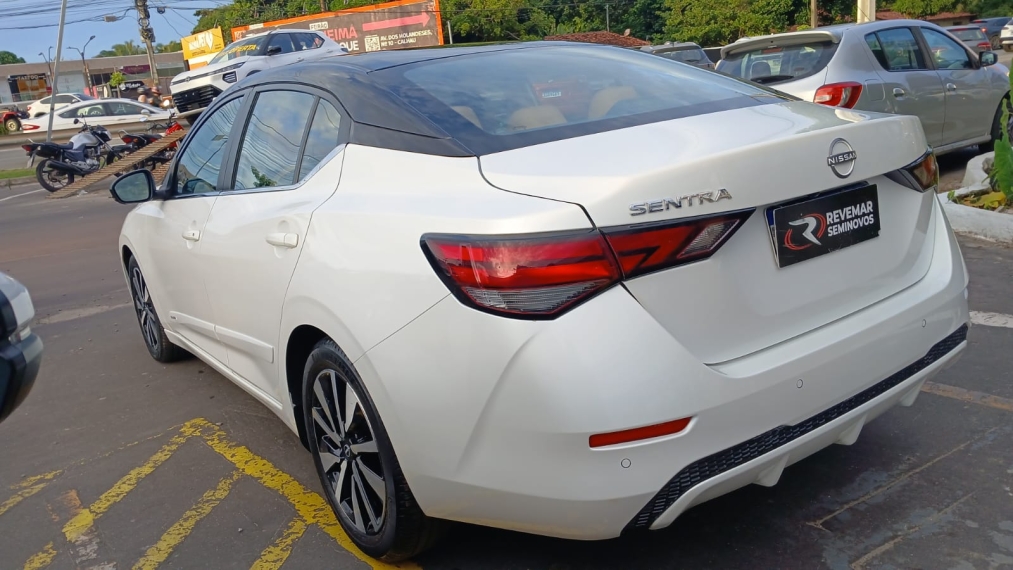 nissan sentra 2.0 16v gasolina exclusive xtronic 1.9 4p automatico 20251