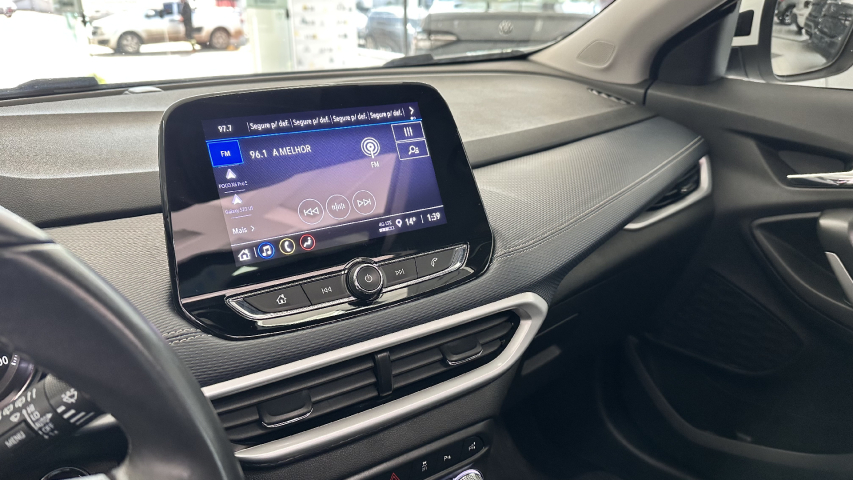 tracker premier