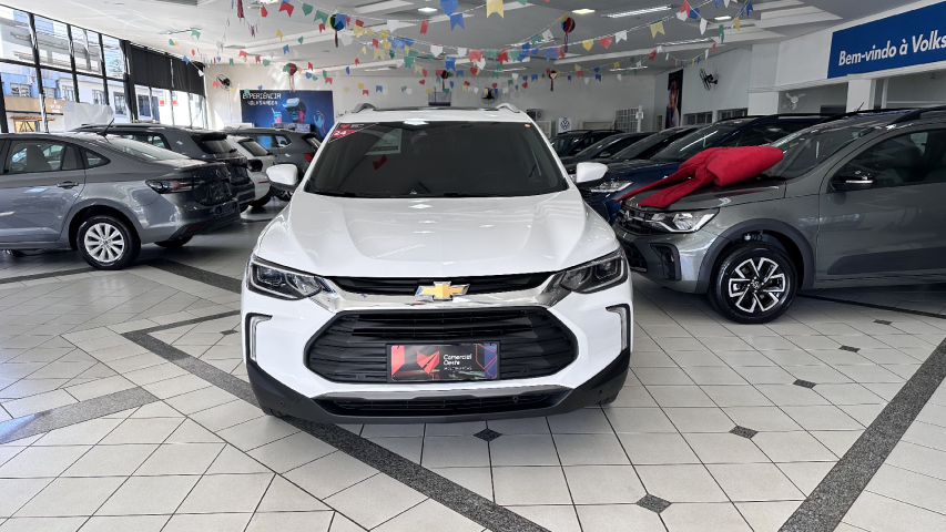 tracker premier