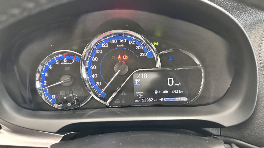 yaris xs