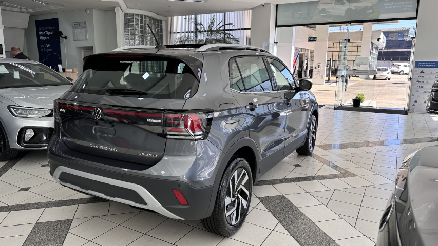 t-cross highline