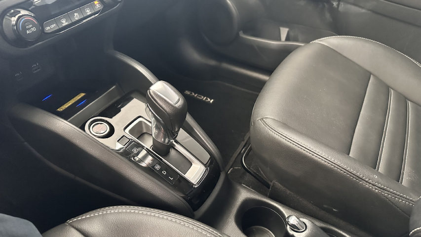 kicks exclusive12 kicks exclusive12