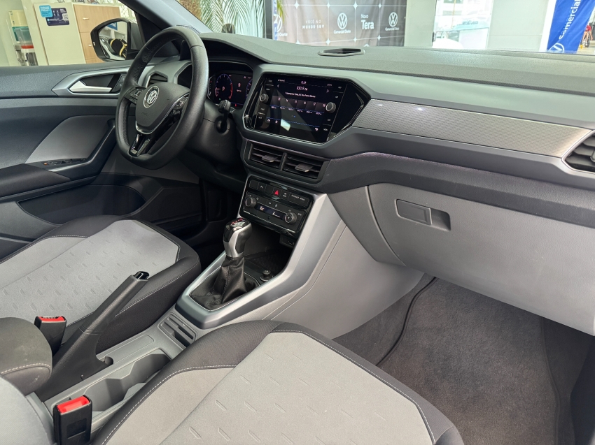volkswagen t-cross 1.0 200 tsi total flex comfortline automatico 4p 20203