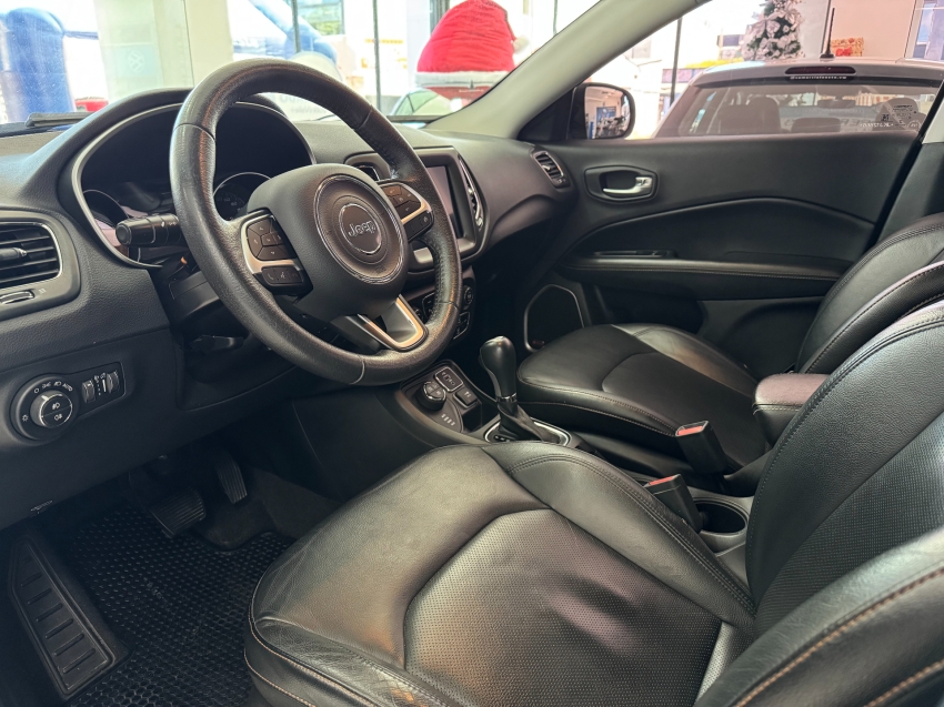 jeep compass 2.0 16v diesel longitude 4x4 automatico 4p 20185