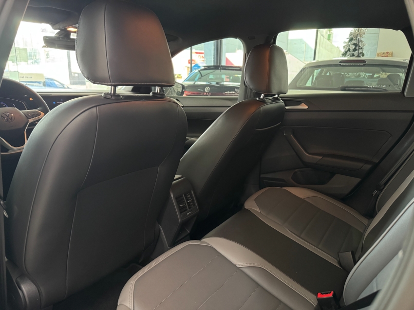 volkswagen nivus 1.0 200 tsi total flex highline automatico 4p 20228