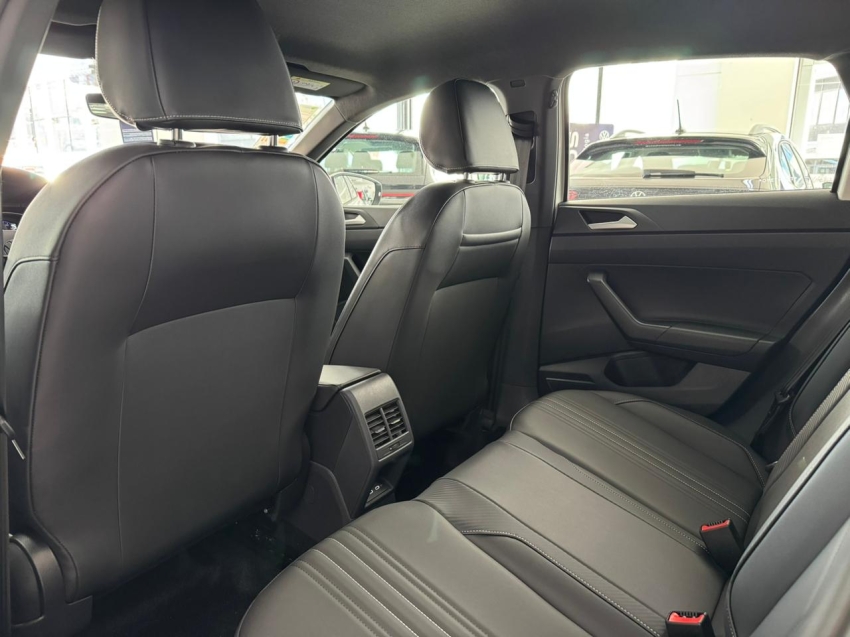 volkswagen nivus 1.0 200 tsi total flex highline automatico 4p 20268