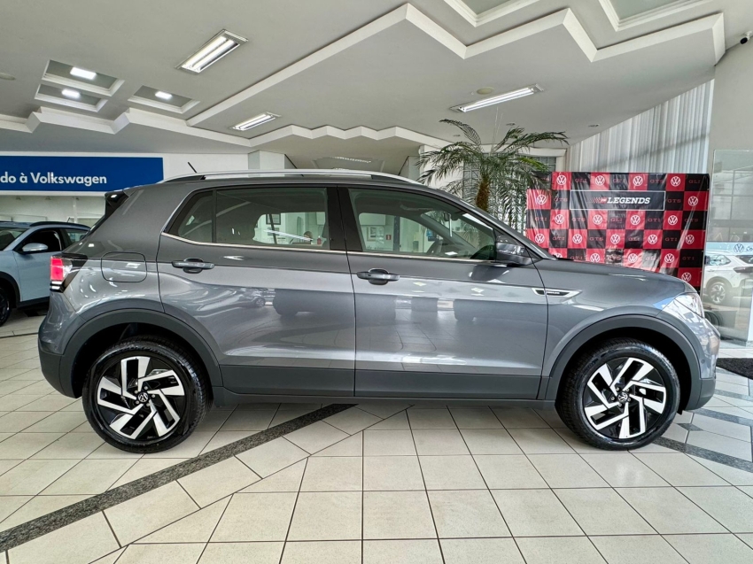 volkswagen t-cross 1.4 250 tsi total flex highline automatico 4p 202613