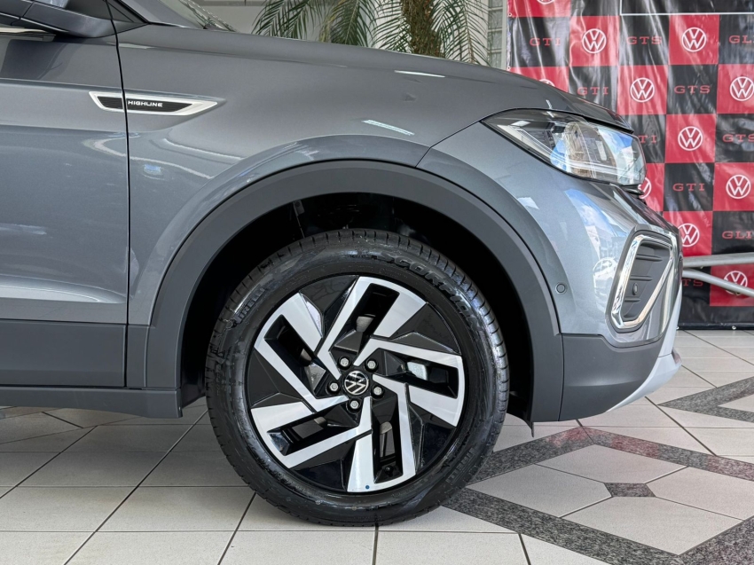 volkswagen t-cross 1.4 250 tsi total flex highline automatico 4p 20262