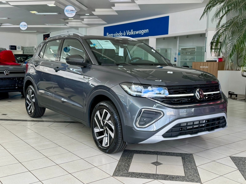 volkswagen t-cross 1.4 250 tsi total flex highline automatico 4p 2026