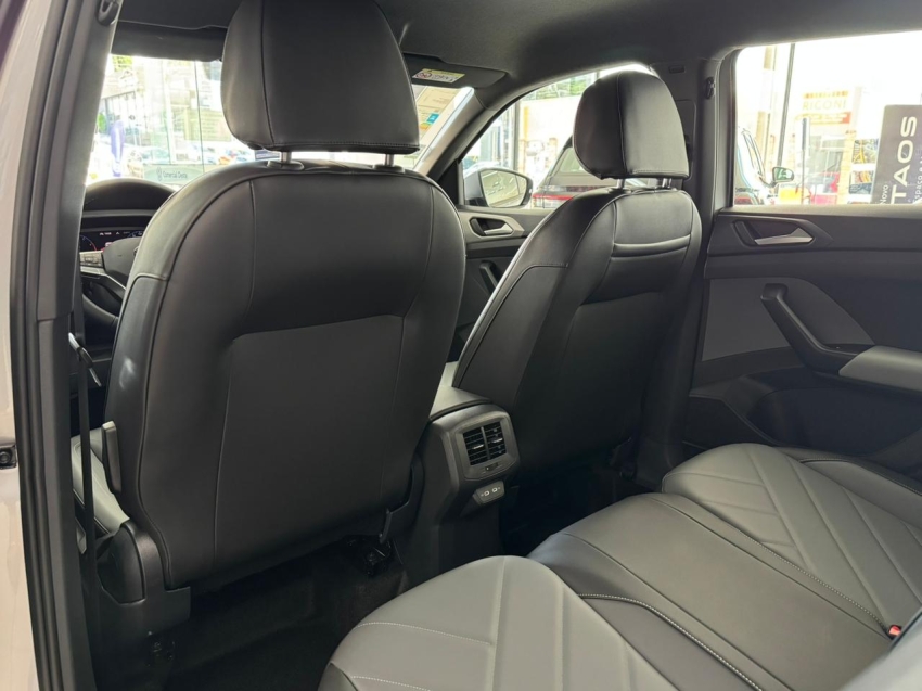 volkswagen t-cross 1.0 200 tsi total flex comfortline automatico 4p 202612