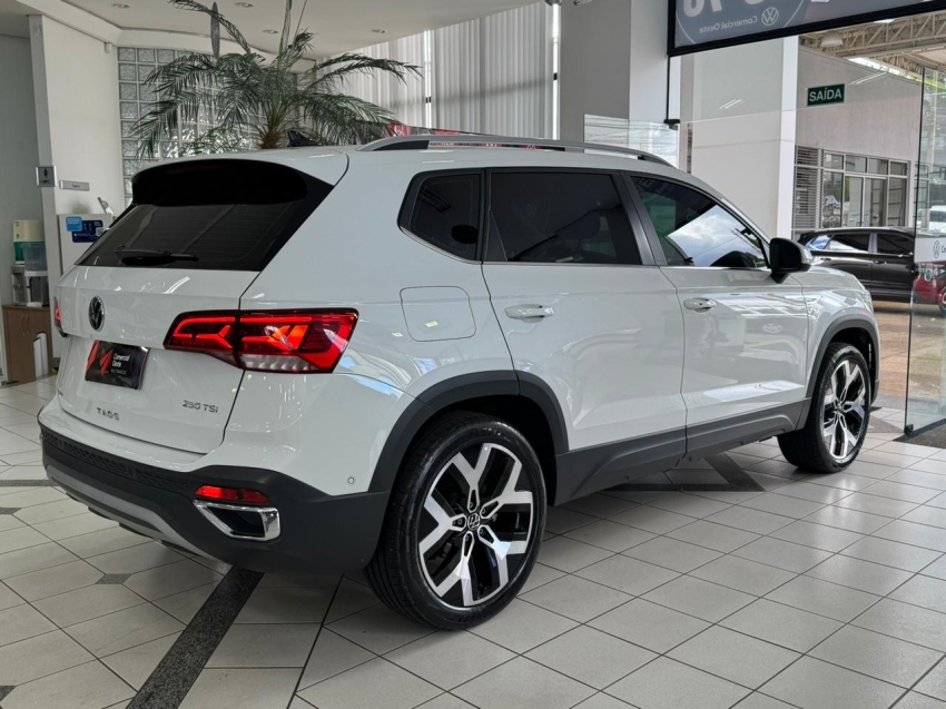 volkswagen taos 1.4 250 tsi total flex highline automatico 4p 202413