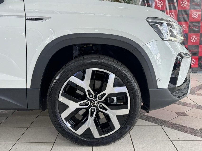 volkswagen taos 1.4 250 tsi total flex highline automatico 4p 20243